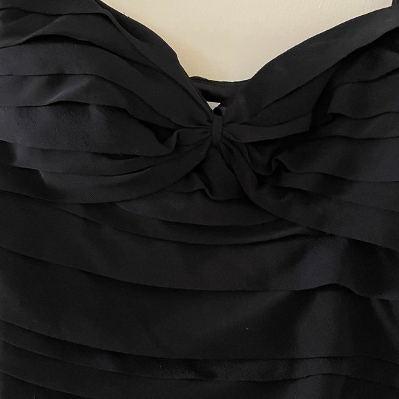 Elegant spaghetti strap dress, sheer dress - Picture 7 of 9